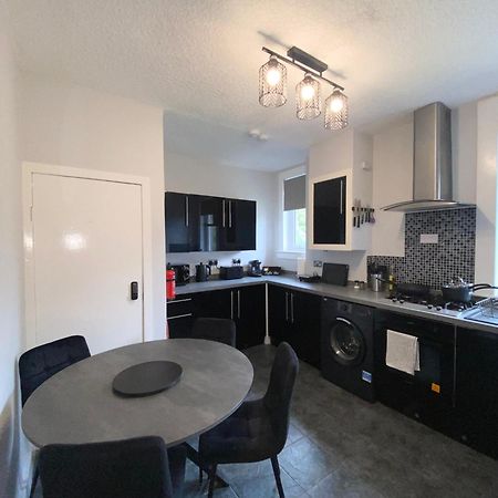 Glasgow Apartment Close To The Airport Renfrew Exteriör bild